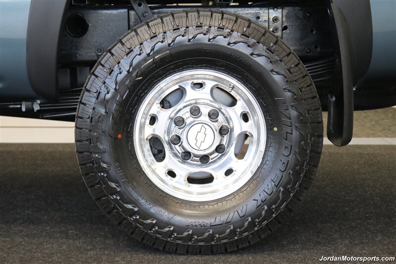 2007 Chevrolet Silverado 2500 LT1  1-OWNER* 0-RUST* CREW CAB LONG BED* 5TH WHEEL* LBZ* NEW 33 " FALKEN AT4 10-PLYS* LEVELED* LINEX BED LINER* ALL BOOKS* SERVICED* 6-PASSENGER SEATING* APPLE CAR PLAY - Photo 20 - Portland, OR 97230