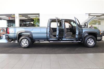 2007 Chevrolet Silverado 2500 LT1  1-OWNER* 0-RUST* CREW CAB LONG BED* 5TH WHEEL* LBZ* NEW 33 " FALKEN AT4 10-PLYS* LEVELED* LINEX BED LINER* ALL BOOKS* SERVICED* 6-PASSENGER SEATING* APPLE CAR PLAY - Photo 51 - Portland, OR 97230