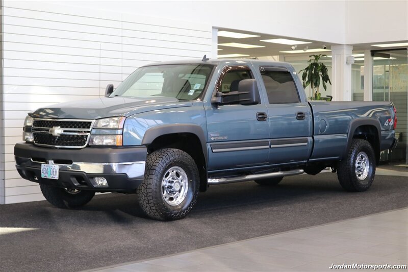2007 Chevrolet Silverado 2500 LT1  1-OWNER* 0-RUST* CREW CAB LONG BED* 5TH WHEEL* LBZ* NEW 33 " FALKEN AT4 10-PLYS* LEVELED* LINEX BED LINER* ALL BOOKS* SERVICED* 6-PASSENGER SEATING* APPLE CAR PLAY - Photo 3 - Portland, OR 97230