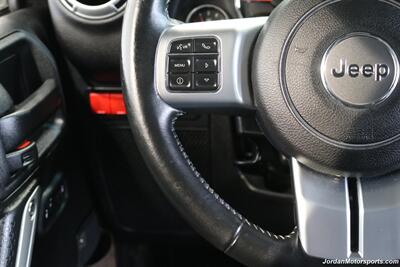 2017 Jeep Wrangler Rubicon Hard Rock  HARD ROCK RUBICON W/ 6-SPEED MANUAL TRANSMISSION* 2 " TERRA FLEX W/ FOX SHOCKS* NEW 35 " TOYO A/T III TIRES* ROCK SLIDERS* ALL LED LIGHT UPGRADE PKG* ALL BOOKS & KEYS - Photo 28 - Portland, OR 97230