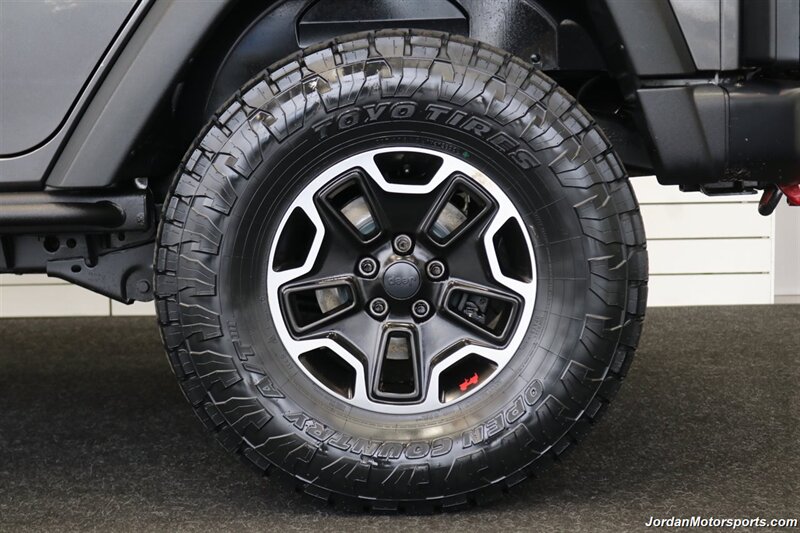 2017 Jeep Wrangler Rubicon Hard Rock  HARD ROCK RUBICON W/ 6-SPEED MANUAL TRANSMISSION* 2 " TERRA FLEX W/ FOX SHOCKS* NEW 35 " TOYO A/T III TIRES* ROCK SLIDERS* ALL LED LIGHT UPGRADE PKG* ALL BOOKS & KEYS - Photo 62 - Portland, OR 97230