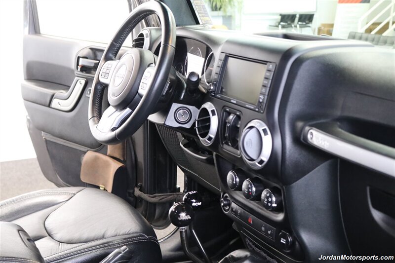 2017 Jeep Wrangler Rubicon Hard Rock  HARD ROCK RUBICON W/ 6-SPEED MANUAL TRANSMISSION* 2 " TERRA FLEX W/ FOX SHOCKS* NEW 35 " TOYO A/T III TIRES* ROCK SLIDERS* ALL LED LIGHT UPGRADE PKG* ALL BOOKS & KEYS - Photo 31 - Portland, OR 97230