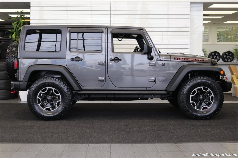 2017 Jeep Wrangler Rubicon Hard Rock  HARD ROCK RUBICON W/ 6-SPEED MANUAL TRANSMISSION* 2 " TERRA FLEX W/ FOX SHOCKS* NEW 35 " TOYO A/T III TIRES* ROCK SLIDERS* ALL LED LIGHT UPGRADE PKG* ALL BOOKS & KEYS - Photo 5 - Portland, OR 97230