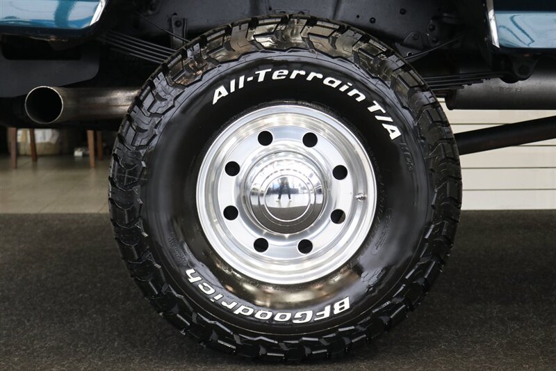 1995 Ford F-350 XLT  1-OWNER* 100% RUST FREE* 73K ACTUAL MILES* NEW 4 " BDS LIFT W/ FOX SHOCKS* NEW 35 " BFG KO3s* FULL FRESH SERVICE* ALL ORIGINAL BOOKS & MANUALS - Photo 51 - Portland, OR 97230