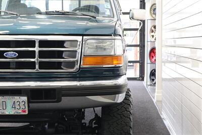 1995 Ford F-350 XLT  1-OWNER* 100% RUST FREE* 73K ACTUAL MILES* NEW 4 " BDS LIFT W/ FOX SHOCKS* NEW 35 " BFG KO3s* FULL FRESH SERVICE* ALL ORIGINAL BOOKS & MANUALS - Photo 62 - Portland, OR 97230