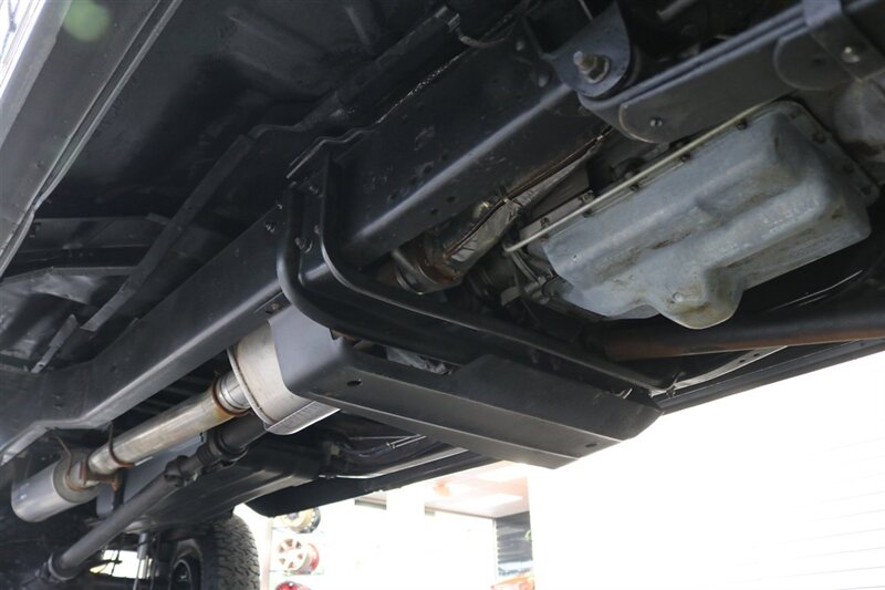 1995 Ford F-350 XLT  1-OWNER* 100% RUST FREE* 73K ACTUAL MILES* NEW 4 " BDS LIFT W/ FOX SHOCKS* NEW 35 " BFG KO3s* FULL FRESH SERVICE* ALL ORIGINAL BOOKS & MANUALS - Photo 24 - Portland, OR 97230