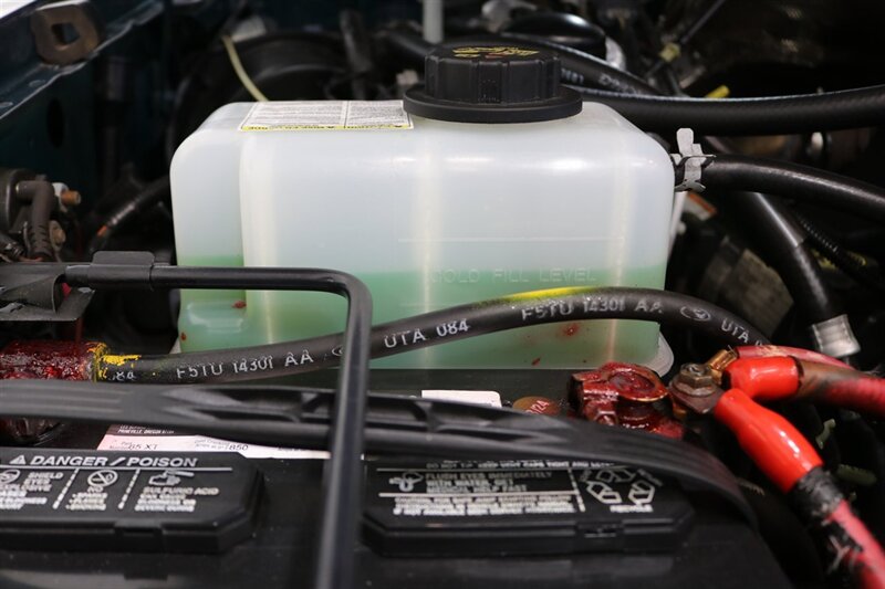 1995 Ford F-350 XLT  1-OWNER* 100% RUST FREE* 73K ACTUAL MILES* NEW 4 " BDS LIFT W/ FOX SHOCKS* NEW 35 " BFG KO3s* FULL FRESH SERVICE* ALL ORIGINAL BOOKS & MANUALS - Photo 40 - Portland, OR 97230