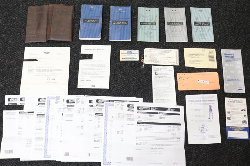 1995 Ford F-350 XLT  1-OWNER* 100% RUST FREE* 73K ACTUAL MILES* NEW 4 " BDS LIFT W/ FOX SHOCKS* NEW 35 " BFG KO3s* FULL FRESH SERVICE* ALL ORIGINAL BOOKS & MANUALS - Photo 17 - Portland, OR 97230