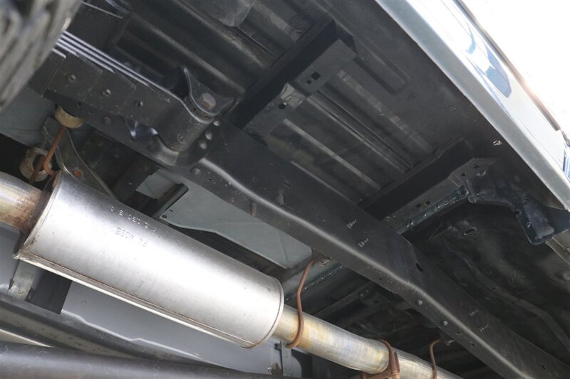 1995 Ford F-350 XLT  1-OWNER* 100% RUST FREE* 73K ACTUAL MILES* NEW 4 " BDS LIFT W/ FOX SHOCKS* NEW 35 " BFG KO3s* FULL FRESH SERVICE* ALL ORIGINAL BOOKS & MANUALS - Photo 32 - Portland, OR 97230