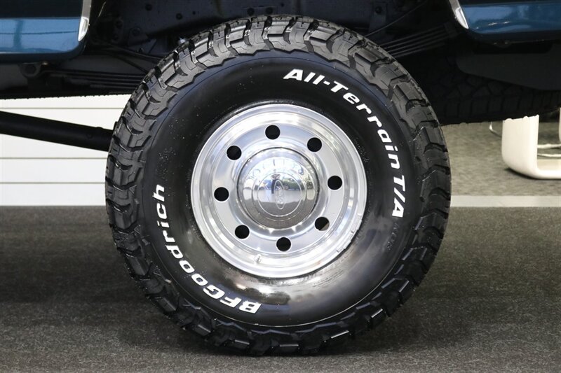 1995 Ford F-350 XLT  1-OWNER* 100% RUST FREE* 73K ACTUAL MILES* NEW 4 " BDS LIFT W/ FOX SHOCKS* NEW 35 " BFG KO3s* FULL FRESH SERVICE* ALL ORIGINAL BOOKS & MANUALS - Photo 52 - Portland, OR 97230