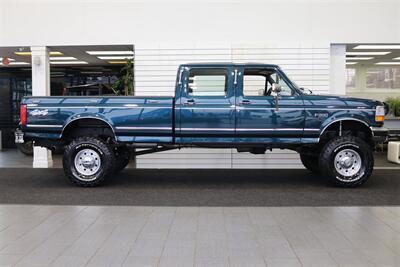 1995 Ford F-350 XLT  1-OWNER* 100% RUST FREE* 73K ACTUAL MILES* NEW 4 " BDS LIFT W/ FOX SHOCKS* NEW 35 " BFG KO3s* FULL FRESH SERVICE* ALL ORIGINAL BOOKS & MANUALS - Photo 5 - Portland, OR 97230