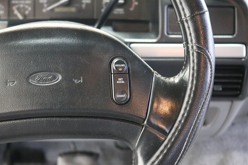 1995 Ford F-350 XLT  1-OWNER* 100% RUST FREE* 73K ACTUAL MILES* NEW 4 " BDS LIFT W/ FOX SHOCKS* NEW 35 " BFG KO3s* FULL FRESH SERVICE* ALL ORIGINAL BOOKS & MANUALS - Photo 87 - Portland, OR 97230