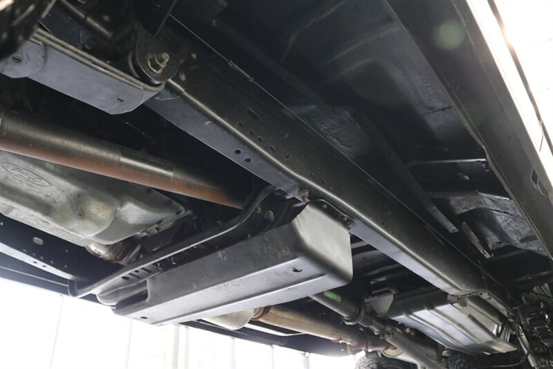 1995 Ford F-350 XLT  1-OWNER* 100% RUST FREE* 73K ACTUAL MILES* NEW 4 " BDS LIFT W/ FOX SHOCKS* NEW 35 " BFG KO3s* FULL FRESH SERVICE* ALL ORIGINAL BOOKS & MANUALS - Photo 27 - Portland, OR 97230