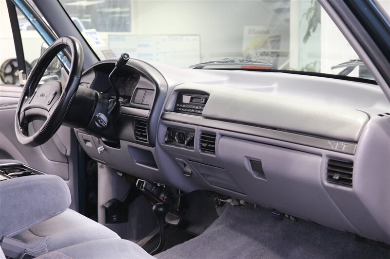 1995 Ford F-350 XLT  1-OWNER* 100% RUST FREE* 73K ACTUAL MILES* NEW 4 " BDS LIFT W/ FOX SHOCKS* NEW 35 " BFG KO3s* FULL FRESH SERVICE* ALL ORIGINAL BOOKS & MANUALS - Photo 92 - Portland, OR 97230