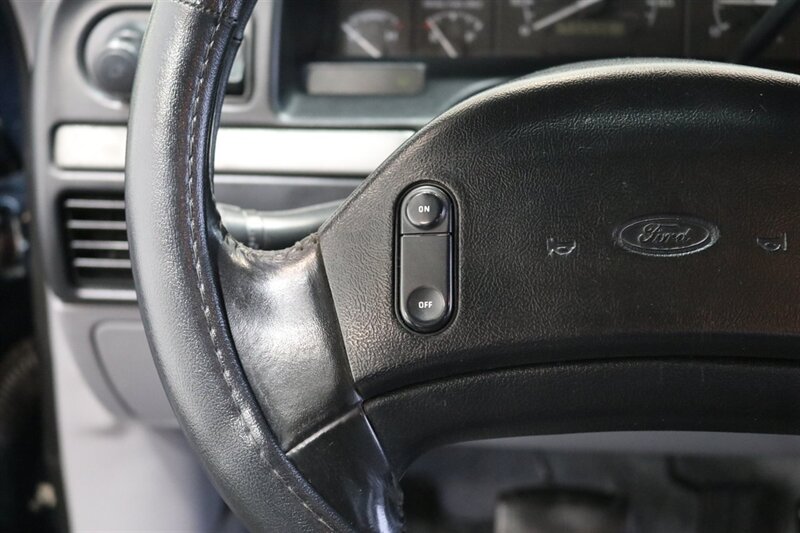 1995 Ford F-350 XLT  1-OWNER* 100% RUST FREE* 73K ACTUAL MILES* NEW 4 " BDS LIFT W/ FOX SHOCKS* NEW 35 " BFG KO3s* FULL FRESH SERVICE* ALL ORIGINAL BOOKS & MANUALS - Photo 86 - Portland, OR 97230