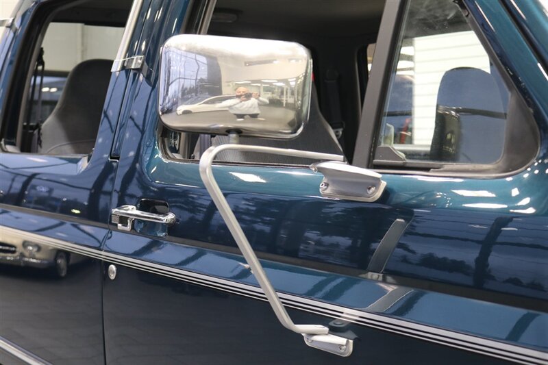 1995 Ford F-350 XLT  1-OWNER* 100% RUST FREE* 73K ACTUAL MILES* NEW 4 " BDS LIFT W/ FOX SHOCKS* NEW 35 " BFG KO3s* FULL FRESH SERVICE* ALL ORIGINAL BOOKS & MANUALS - Photo 64 - Portland, OR 97230