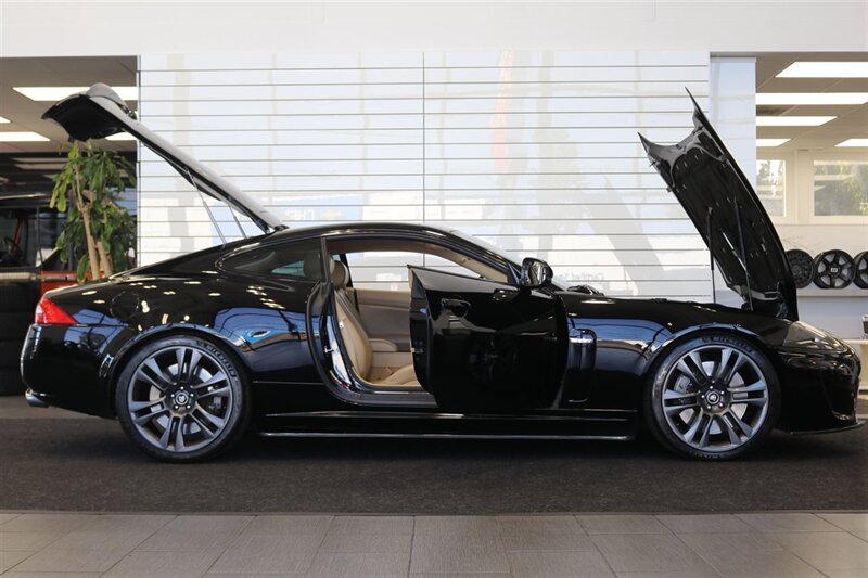 2010 Jaguar XK XKR - Photo 13 - Portland, OR 97230