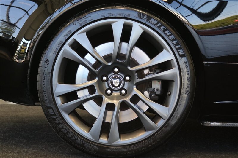 2010 Jaguar XK XKR - Photo 59 - Portland, OR 97230
