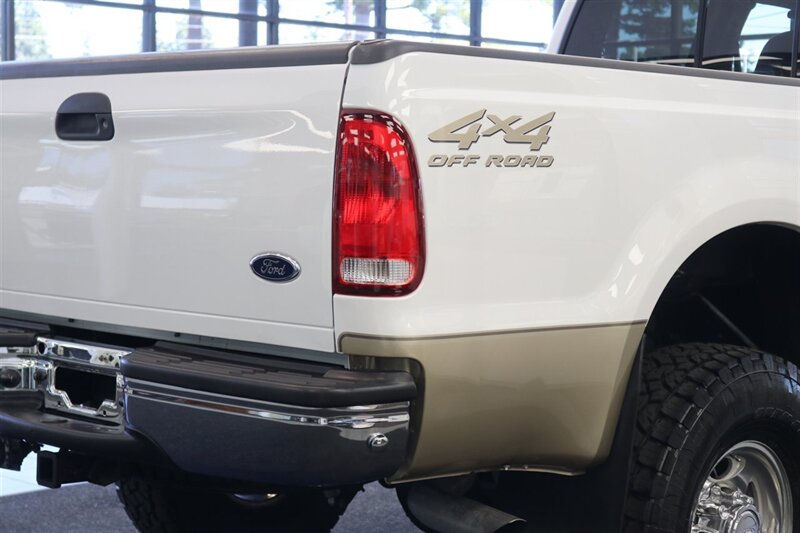 2000 Ford F-250 Lariat  1-OWNER* 100% RUST & CORROSION FREE* NEW 2.5 "LEVEL LIFT W/ BILSTEIN 5100s* NEW 35 " TOYO A/T III 10-PLYs* AIR LIFT REAR AIR BAGS* FULL FRESH SERVICE W/ NEW FLUIDS* ALL BOOKS & KEYS* LARIAT LONG BED - Photo 42 - Portland, OR 97230