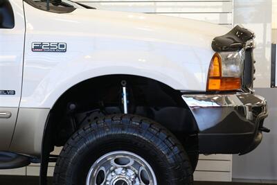 2000 Ford F-250 Lariat  1-OWNER* 100% RUST & CORROSION FREE* NEW 2.5 "LEVEL LIFT W/ BILSTEIN 5100s* NEW 35 " TOYO A/T III 10-PLYs* AIR LIFT REAR AIR BAGS* FULL FRESH SERVICE W/ NEW FLUIDS* ALL BOOKS & KEYS* LARIAT LONG BED - Photo 55 - Portland, OR 97230