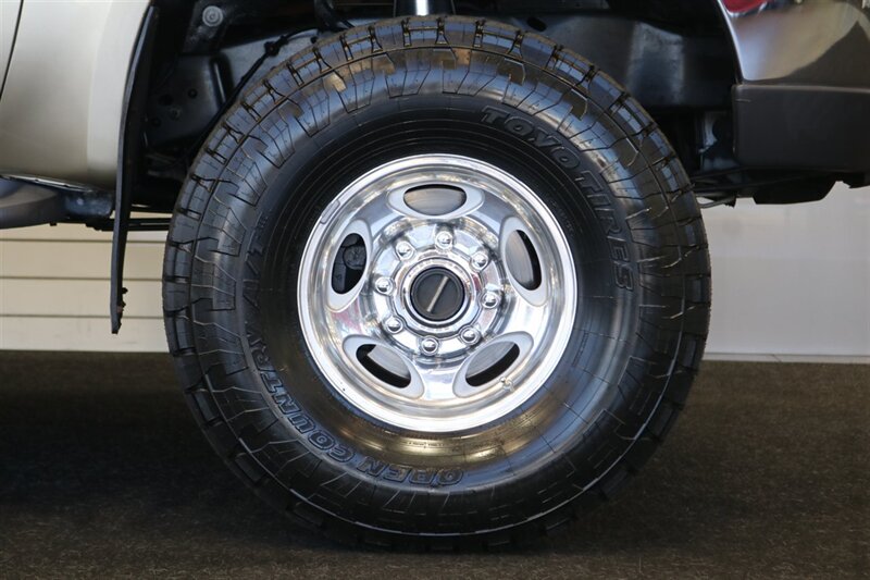 2000 Ford F-250 Lariat  1-OWNER* 100% RUST & CORROSION FREE* NEW 2.5 "LEVEL LIFT W/ BILSTEIN 5100s* NEW 35 " TOYO A/T III 10-PLYs* AIR LIFT REAR AIR BAGS* FULL FRESH SERVICE W/ NEW FLUIDS* ALL BOOKS & KEYS* LARIAT LONG BED - Photo 62 - Portland, OR 97230