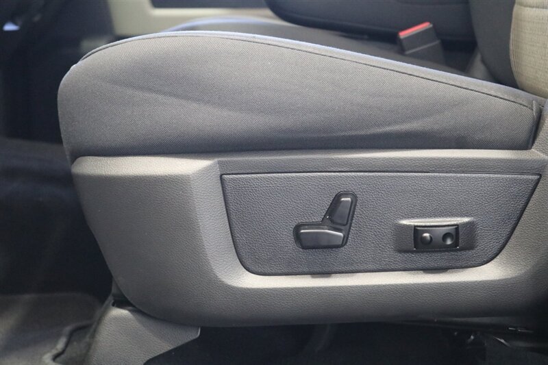 2012 RAM 3500 SLT   - Photo 66 - Portland, OR 97230