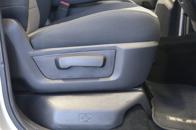 2012 RAM 3500 SLT   - Photo 67 - Portland, OR 97230