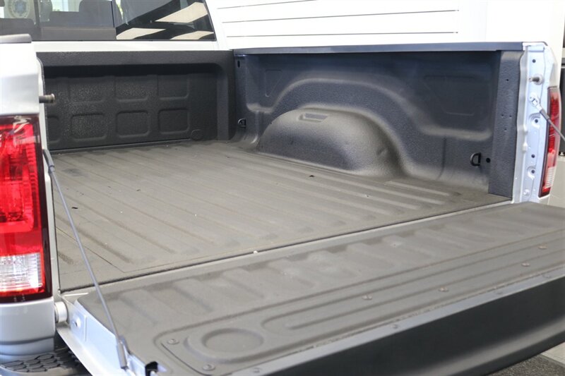 2012 RAM 3500 SLT   - Photo 44 - Portland, OR 97230