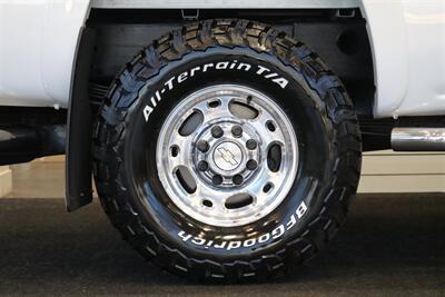 2006 Chevrolet Silverado 2500 LT3 1-OWNER* 100% RUST FREE* 6-SPD ALLISON* ALL RECDS SINCE NEW* NEW 2.5 " FABTEC LEVEL KIT W/ BILSTEIN 5100s & 33 " BFG KO3 10-PLYs* LONG BED* NO 5TH WHEEL-GOOSENECK* LT3 PKG* FRESH FULL SERVICE - Photo 63 - Portland, OR 97230
