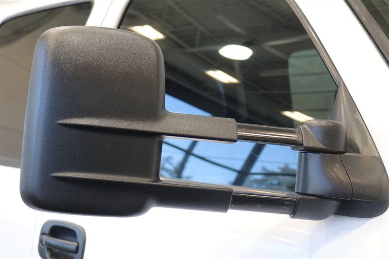 2006 Chevrolet Silverado 2500 LT3 1-OWNER* 100% RUST FREE* 6-SPD ALLISON* ALL RECDS SINCE NEW* NEW 2.5 " FABTEC LEVEL KIT W/ BILSTEIN 5100s & 33 " BFG KO3 10-PLYs* LONG BED* NO 5TH WHEEL-GOOSENECK* LT3 PKG* FRESH FULL SERVICE - Photo 58 - Portland, OR 97230