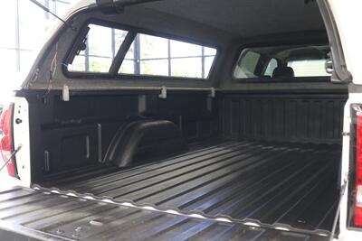 2006 Chevrolet Silverado 2500 LT3 1-OWNER* 100% RUST FREE* 6-SPD ALLISON* ALL RECDS SINCE NEW* NEW 2.5 " FABTEC LEVEL KIT W/ BILSTEIN 5100s & 33 " BFG KO3 10-PLYs* LONG BED* NO 5TH WHEEL-GOOSENECK* LT3 PKG* FRESH FULL SERVICE - Photo 45 - Portland, OR 97230