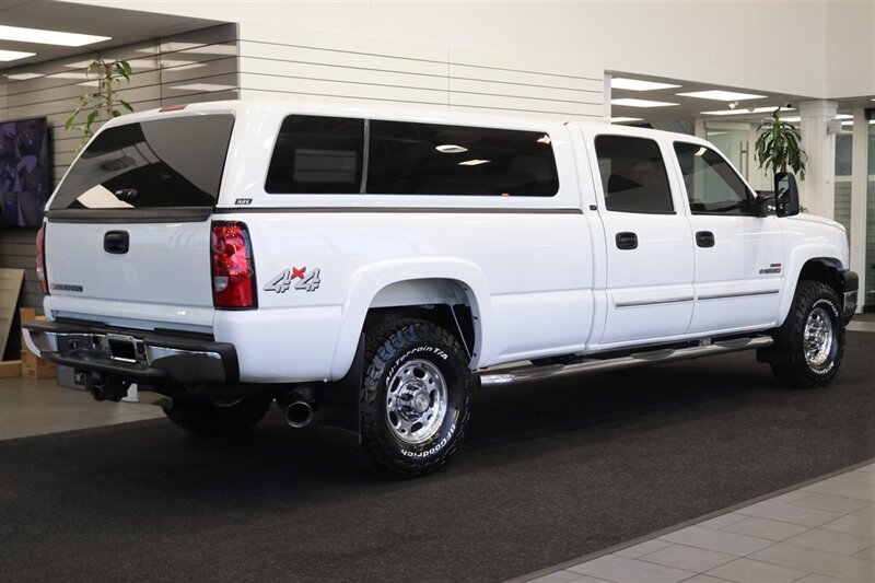 2006 Chevrolet Silverado 2500 LT3 1-OWNER* 100% RUST FREE* 6-SPD ALLISON* ALL RECDS SINCE NEW* NEW 2.5 " FABTEC LEVEL KIT W/ BILSTEIN 5100s & 33 " BFG KO3 10-PLYs* LONG BED* NO 5TH WHEEL-GOOSENECK* LT3 PKG* FRESH FULL SERVICE - Photo 7 - Portland, OR 97230