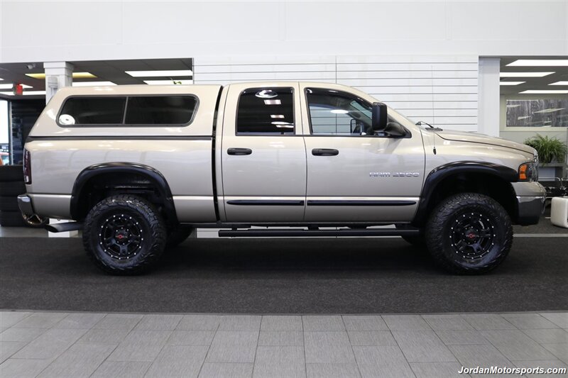 2004 Dodge Ram 2500 SLT  1-OWNER* 5.9L HIGH OUTPUT W/6-SPEED MANUAL* 100% RUST FREE* NEW 35 "NITTO 10-PLY TIRES* NEVER HAD 5TH WHEEL OR GOOSENECK* LEVELED W/BILSTEIN 5100 SHOCKS & STEERING STABILIZER* BOOKS-WINDOW STICKER - Photo 5 - Portland, OR 97230