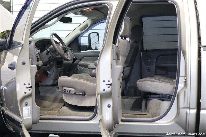 2004 Dodge Ram 2500 SLT  1-OWNER* 5.9L HIGH OUTPUT W/6-SPEED MANUAL* 100% RUST FREE* NEW 35 "NITTO 10-PLY TIRES* NEVER HAD 5TH WHEEL OR GOOSENECK* LEVELED W/BILSTEIN 5100 SHOCKS & STEERING STABILIZER* BOOKS-WINDOW STICKER - Photo 48 - Portland, OR 97230
