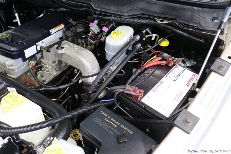 2004 Dodge Ram 2500 SLT  1-OWNER* 5.9L HIGH OUTPUT W/6-SPEED MANUAL* 100% RUST FREE* NEW 35 "NITTO 10-PLY TIRES* NEVER HAD 5TH WHEEL OR GOOSENECK* LEVELED W/BILSTEIN 5100 SHOCKS & STEERING STABILIZER* BOOKS-WINDOW STICKER - Photo 41 - Portland, OR 97230