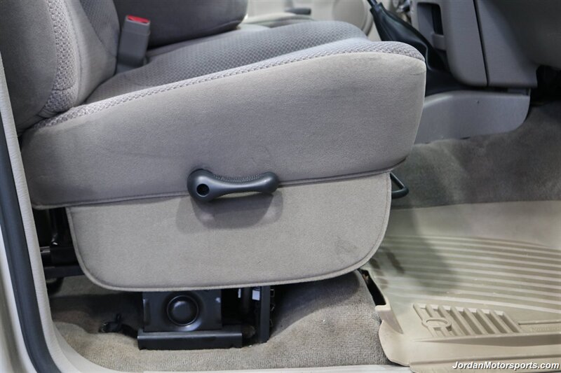 2004 Dodge Ram 2500 SLT  1-OWNER* 5.9L HIGH OUTPUT W/6-SPEED MANUAL* 100% RUST FREE* NEW 35 "NITTO 10-PLY TIRES* NEVER HAD 5TH WHEEL OR GOOSENECK* LEVELED W/BILSTEIN 5100 SHOCKS & STEERING STABILIZER* BOOKS-WINDOW STICKER - Photo 73 - Portland, OR 97230