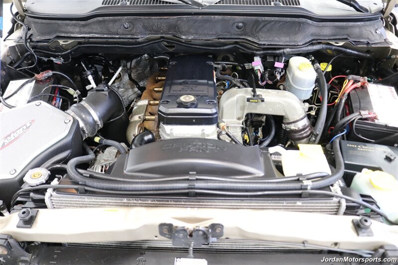 2004 Dodge Ram 2500 SLT  1-OWNER* 5.9L HIGH OUTPUT W/6-SPEED MANUAL* 100% RUST FREE* NEW 35 "NITTO 10-PLY TIRES* NEVER HAD 5TH WHEEL OR GOOSENECK* LEVELED W/BILSTEIN 5100 SHOCKS & STEERING STABILIZER* BOOKS-WINDOW STICKER - Photo 14 - Portland, OR 97230