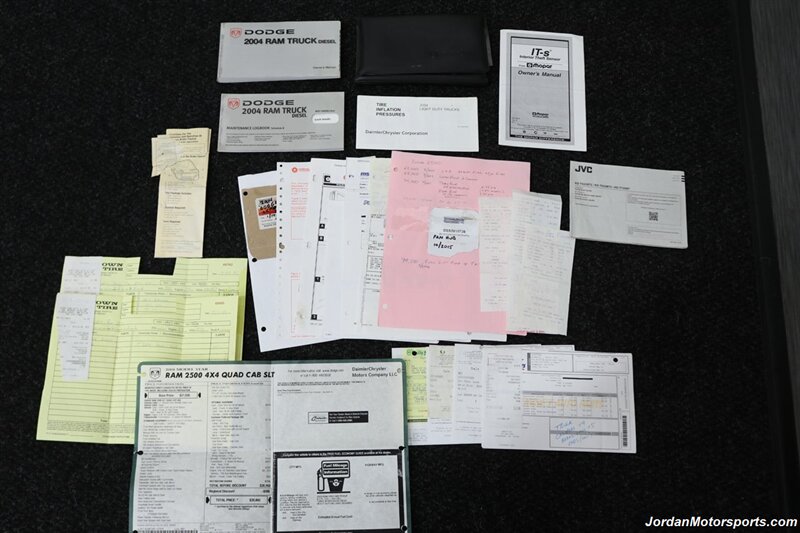 2004 Dodge Ram 2500 SLT  1-OWNER* 5.9L HIGH OUTPUT W/6-SPEED MANUAL* 100% RUST FREE* NEW 35 "NITTO 10-PLY TIRES* NEVER HAD 5TH WHEEL OR GOOSENECK* LEVELED W/BILSTEIN 5100 SHOCKS & STEERING STABILIZER* BOOKS-WINDOW STICKER - Photo 21 - Portland, OR 97230