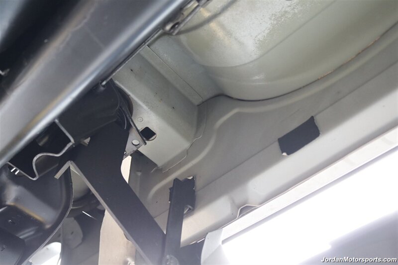 2004 Dodge Ram 2500 SLT  1-OWNER* 5.9L HIGH OUTPUT W/6-SPEED MANUAL* 100% RUST FREE* NEW 35 "NITTO 10-PLY TIRES* NEVER HAD 5TH WHEEL OR GOOSENECK* LEVELED W/BILSTEIN 5100 SHOCKS & STEERING STABILIZER* BOOKS-WINDOW STICKER - Photo 29 - Portland, OR 97230