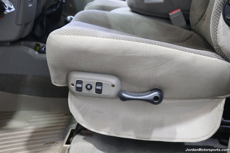 2004 Dodge Ram 2500 SLT  1-OWNER* 5.9L HIGH OUTPUT W/6-SPEED MANUAL* 100% RUST FREE* NEW 35 "NITTO 10-PLY TIRES* NEVER HAD 5TH WHEEL OR GOOSENECK* LEVELED W/BILSTEIN 5100 SHOCKS & STEERING STABILIZER* BOOKS-WINDOW STICKER - Photo 72 - Portland, OR 97230