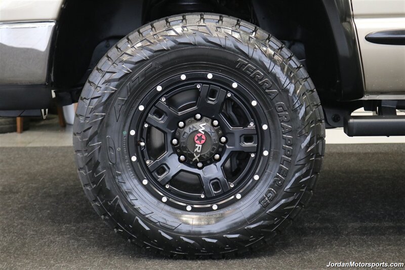 2004 Dodge Ram 2500 SLT  1-OWNER* 5.9L HIGH OUTPUT W/6-SPEED MANUAL* 100% RUST FREE* NEW 35 "NITTO 10-PLY TIRES* NEVER HAD 5TH WHEEL OR GOOSENECK* LEVELED W/BILSTEIN 5100 SHOCKS & STEERING STABILIZER* BOOKS-WINDOW STICKER - Photo 43 - Portland, OR 97230