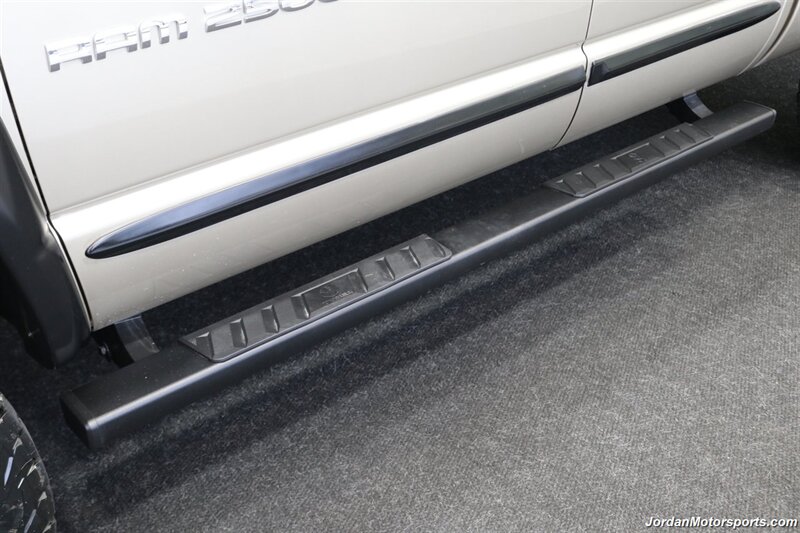 2004 Dodge Ram 2500 SLT  1-OWNER* 5.9L HIGH OUTPUT W/6-SPEED MANUAL* 100% RUST FREE* NEW 35 "NITTO 10-PLY TIRES* NEVER HAD 5TH WHEEL OR GOOSENECK* LEVELED W/BILSTEIN 5100 SHOCKS & STEERING STABILIZER* BOOKS-WINDOW STICKER - Photo 58 - Portland, OR 97230