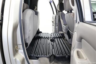 2004 Dodge Ram 2500 SLT  1-OWNER* 5.9L HIGH OUTPUT W/6-SPEED MANUAL* 100% RUST FREE* NEW 35 "NITTO 10-PLY TIRES* NEVER HAD 5TH WHEEL OR GOOSENECK* LEVELED W/BILSTEIN 5100 SHOCKS & STEERING STABILIZER* BOOKS-WINDOW STICKER - Photo 19 - Portland, OR 97230