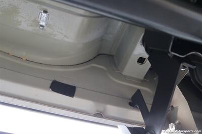 2004 Dodge Ram 2500 SLT  1-OWNER* 5.9L HIGH OUTPUT W/6-SPEED MANUAL* 100% RUST FREE* NEW 35 "NITTO 10-PLY TIRES* NEVER HAD 5TH WHEEL OR GOOSENECK* LEVELED W/BILSTEIN 5100 SHOCKS & STEERING STABILIZER* BOOKS-WINDOW STICKER - Photo 30 - Portland, OR 97230