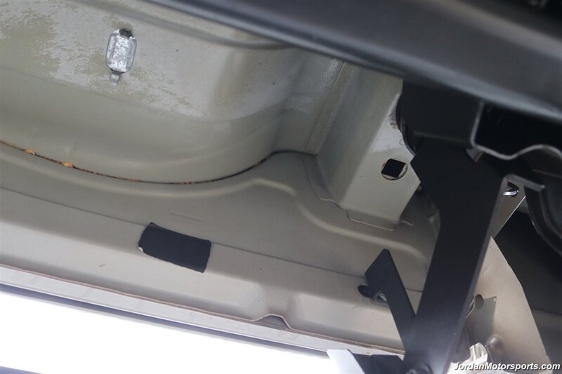 2004 Dodge Ram 2500 SLT  1-OWNER* 5.9L HIGH OUTPUT W/6-SPEED MANUAL* 100% RUST FREE* NEW 35 "NITTO 10-PLY TIRES* NEVER HAD 5TH WHEEL OR GOOSENECK* LEVELED W/BILSTEIN 5100 SHOCKS & STEERING STABILIZER* BOOKS-WINDOW STICKER - Photo 30 - Portland, OR 97230