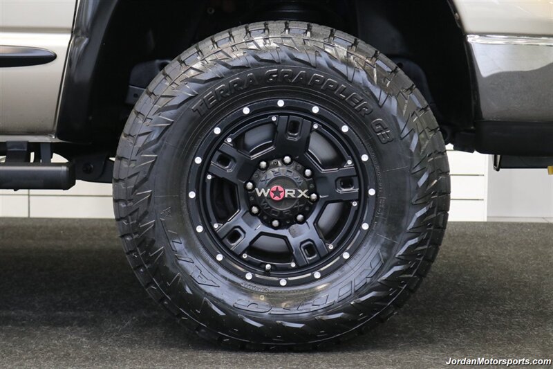 2004 Dodge Ram 2500 SLT  1-OWNER* 5.9L HIGH OUTPUT W/6-SPEED MANUAL* 100% RUST FREE* NEW 35 "NITTO 10-PLY TIRES* NEVER HAD 5TH WHEEL OR GOOSENECK* LEVELED W/BILSTEIN 5100 SHOCKS & STEERING STABILIZER* BOOKS-WINDOW STICKER - Photo 45 - Portland, OR 97230