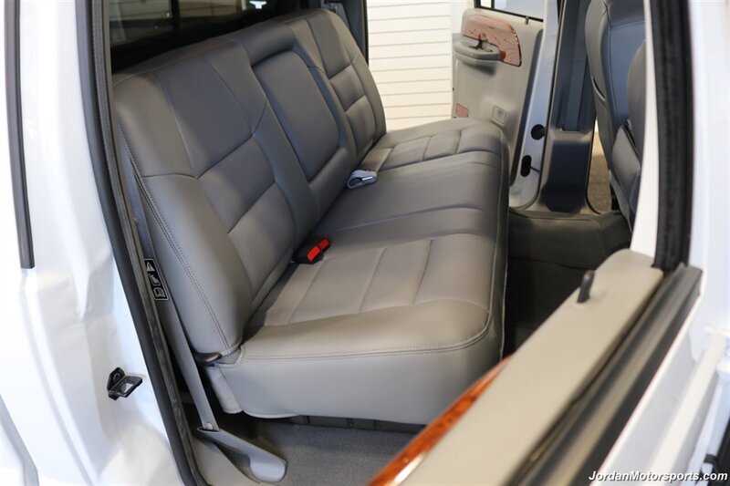 2003 Ford F-350 Super Duty Lariat 4dr Crew Cab Lariat  LARIAT FX4 LWB CREW CAB 4X4 ONLY 3802 ORIGINAL MILES BRAND NEW F-250 2002 2001 1999 - Photo 69 - Portland, OR 97230