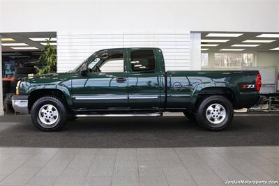 2004 Chevrolet Silverado 1500 Z71  1-OWNER* 38K ACTUAL MILES* 4X4* 100% RUST FREE* ALL ORIGINAL BOOKS & MANUALS & SERVICE RECORDS & 2 SETS OF KEYS* SPRAY IN BED LINER* 6-PASSENGER SEATING* Z-71 PACKAGE - Photo 4 - Portland, OR 97230