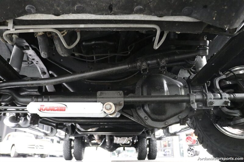 2001 Ford F-350 Lariat  CALIFORNIA TRUCK ALL OF ITS LIFE* 100% RUST FREE* 55K MLS ORIGINAL* NEW BFG KO3 10-PLYs* NEW BRAKES-ROTORS-FLUIDS* REAR AIR BAGS WITH ONBOARD COMPRESSOR* SPRAY IN BED LINER* ALL BOOKS & KEYS - Photo 32 - Portland, OR 97230