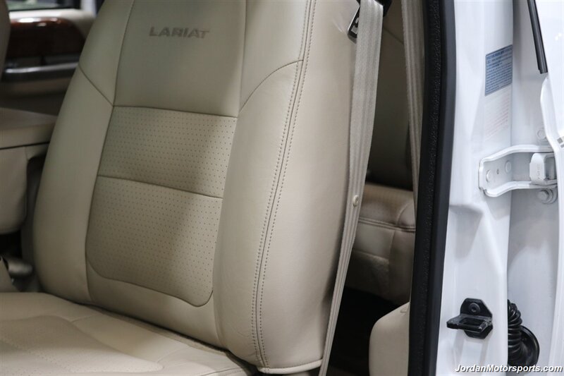 2001 Ford F-350 Lariat  CALIFORNIA TRUCK ALL OF ITS LIFE* 100% RUST FREE* 55K MLS ORIGINAL* NEW BFG KO3 10-PLYs* NEW BRAKES-ROTORS-FLUIDS* REAR AIR BAGS WITH ONBOARD COMPRESSOR* SPRAY IN BED LINER* ALL BOOKS & KEYS - Photo 72 - Portland, OR 97230